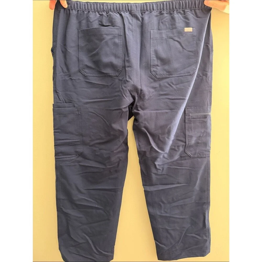 Figs Men's Navy Cargo Scrub Pants with Drawstring Waist
